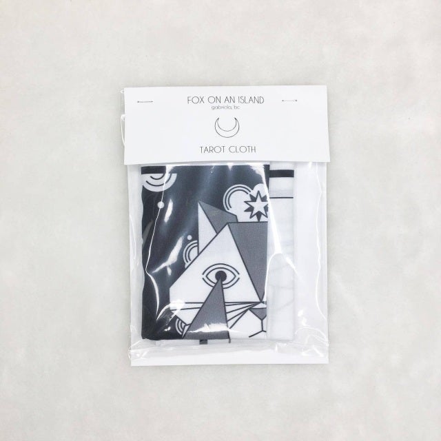 Fox on an Island Tarot Cloth (Cat Mat)